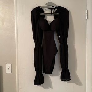 Fashion Nova size small bodysuit. New with tags